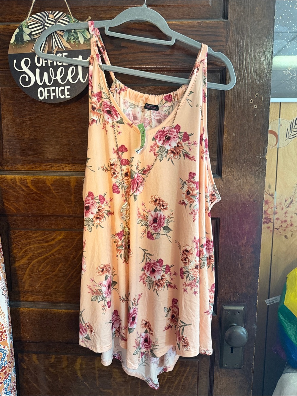 First Love Peach Floral Sleeveless Camisole NWT 2x